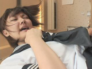 スゴ~く!制服の似合う素敵な娘 ほのか シーン画像