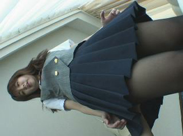 スゴ~く!制服の似合う素敵な娘 りな シーン画像