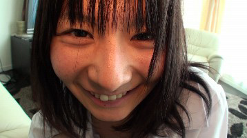 スゴ~く!制服の似合う素敵な娘 りょうこ シーン画像