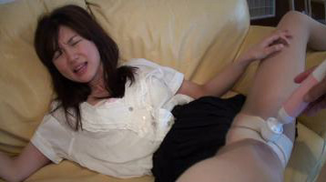 美人受付嬢のいやらしい営み れな シーン画像