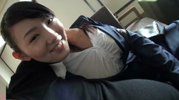 今、就活中なんですけれど、ストレスでヤリたくなっちゃうんです。お願い…明日の朝まで私を突きまくってください…。 川上彩乃 シーン画像