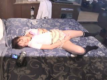 天然発情娘の性愛 あい19歳美巨乳Eカップ密室ハメ撮り シーン画像