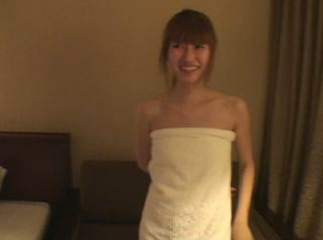 天然発情娘の性愛 ひとみ19歳学生密室ハメ撮り シーン画像