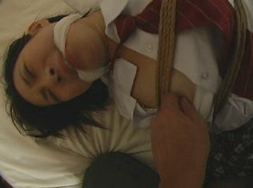 スクールガール 青葉 シーン画像