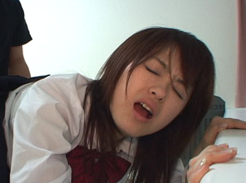 極光女子学園5 鈴木えみり シーン画像