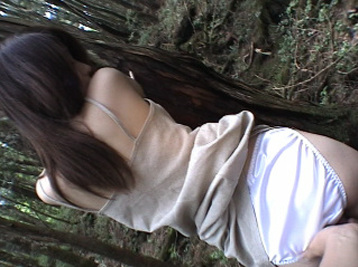 天然淫蜜美少女 堤さやか シーン画像